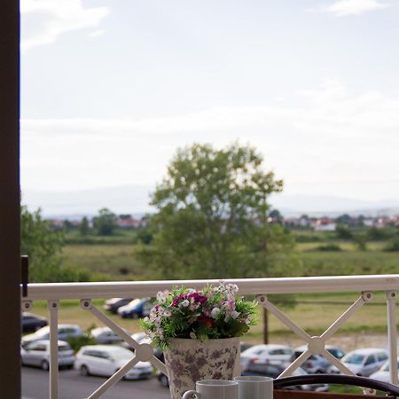 Hotel Rodon Paralía Zewnętrze zdjęcie