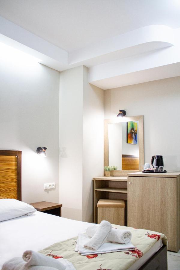 Hotel Rodon Paralía Zewnętrze zdjęcie