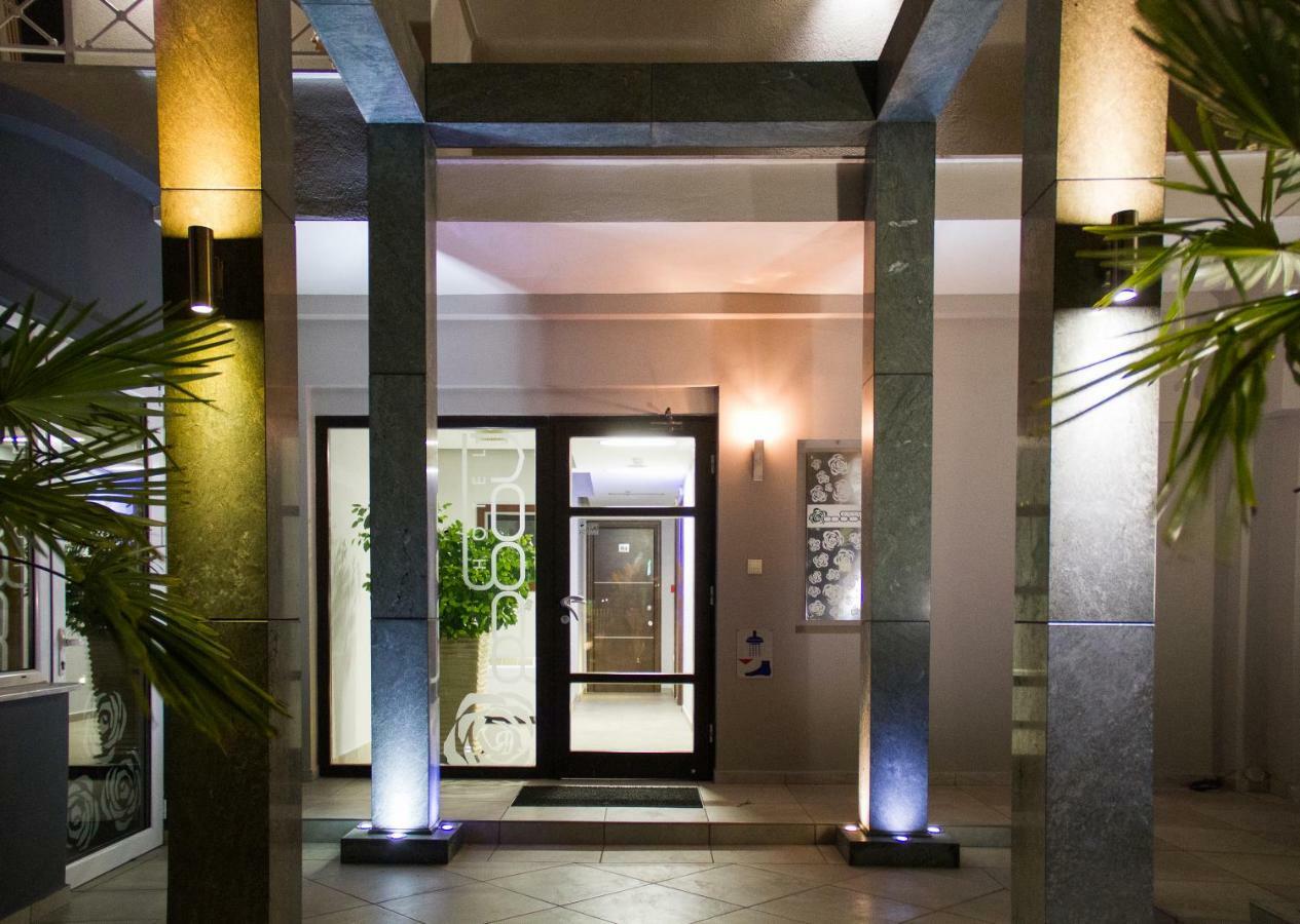 Hotel Rodon Paralía Zewnętrze zdjęcie