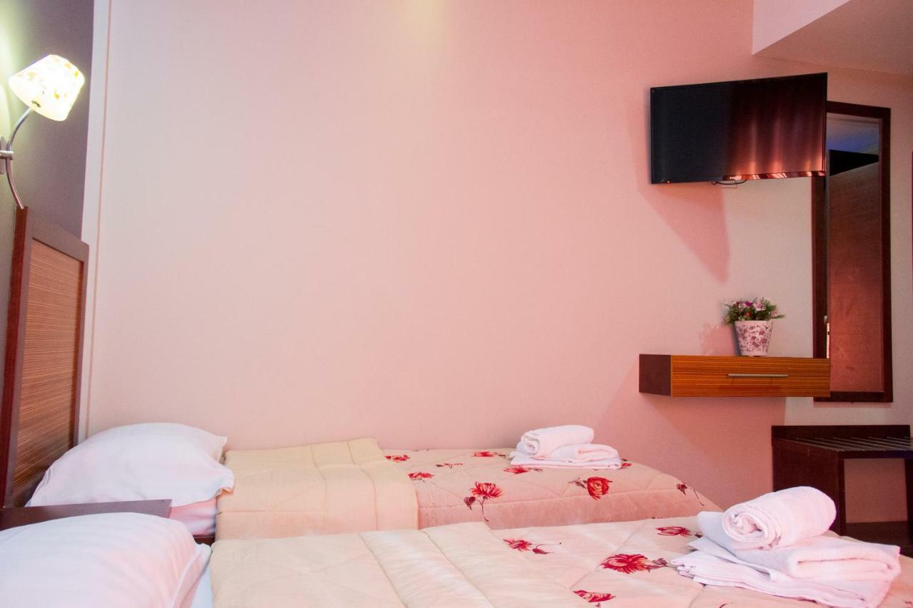 Hotel Rodon Paralía Zewnętrze zdjęcie